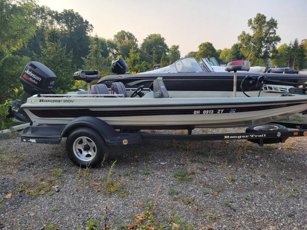 1990 Ranger 350V SC - Johnson 150 Fast Strike